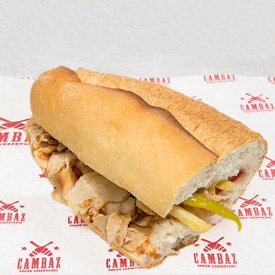 Ekmek arası tavuk döner.
